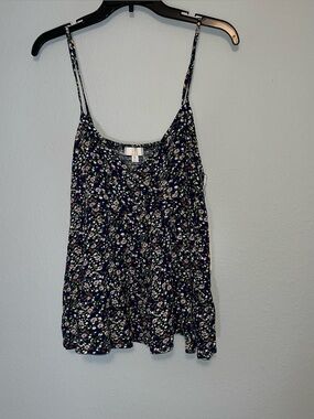 Chance Spaghetti Strap Tank Top Size M